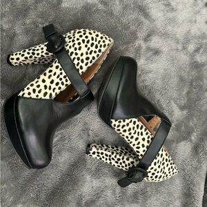 Naughty Monkey Animal print pumps authentic leather pony hair 6.5